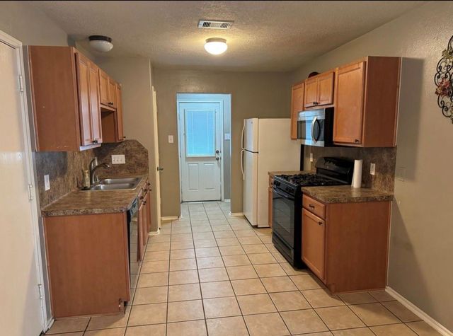 10906 View Pointe Lane, Houston, TX 77034