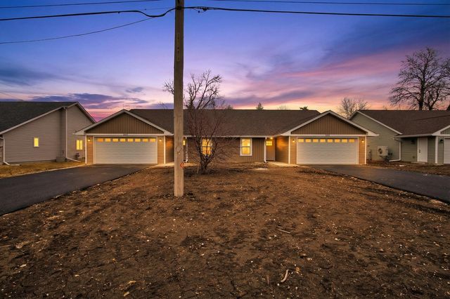 307 W South Street 307, Durand, IL 61024