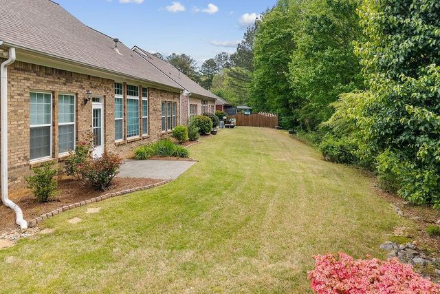 1486 Lechemin Drive, Snellville, GA 30078