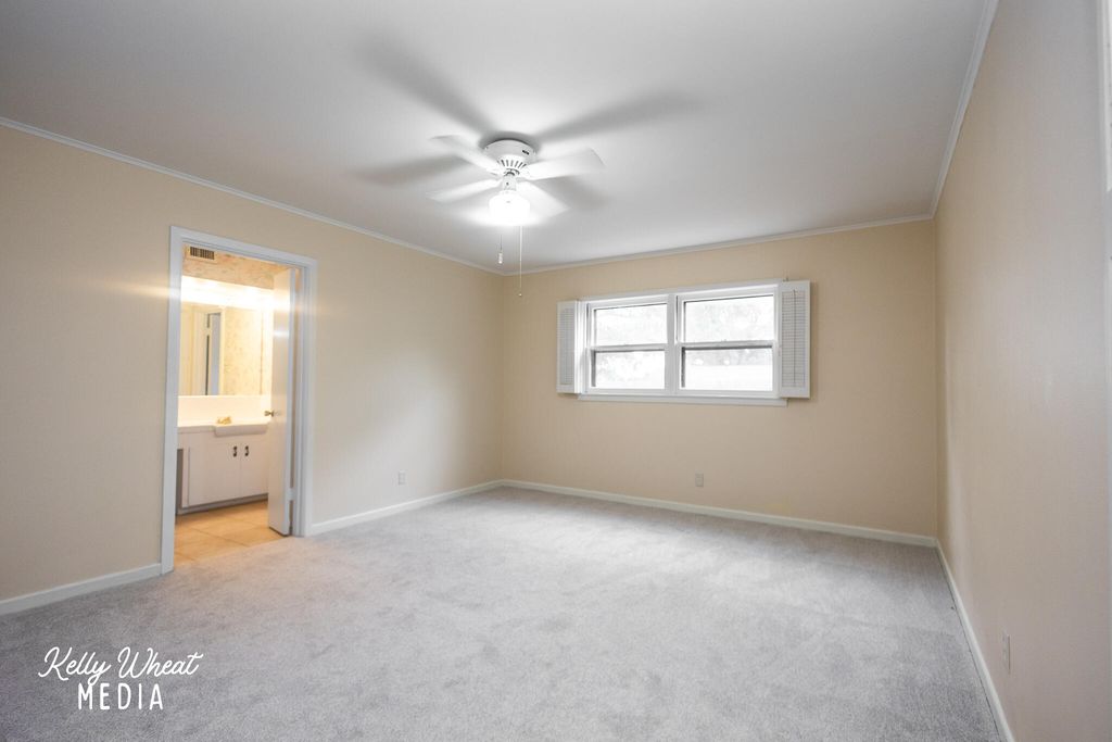 Image 13 of property listing at 2129 Sul Ross Street, San Angelo, TX 76904