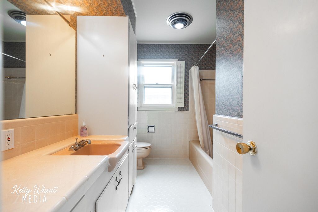 Image 20 of property listing at 2129 Sul Ross Street, San Angelo, TX 76904