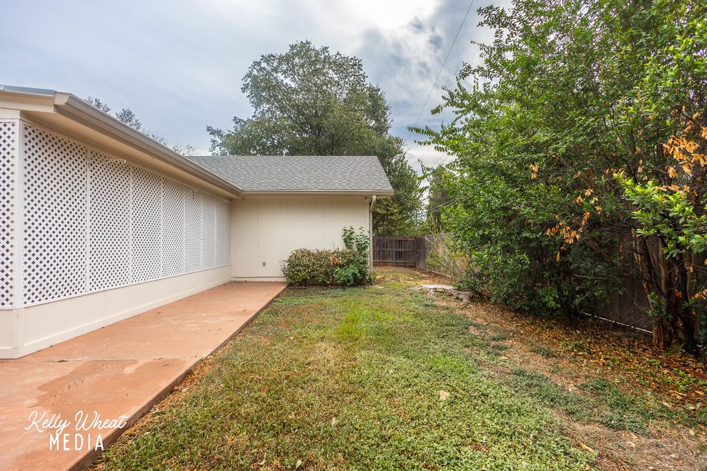 Image 25 of property listing at 2129 Sul Ross Street, San Angelo, TX 76904