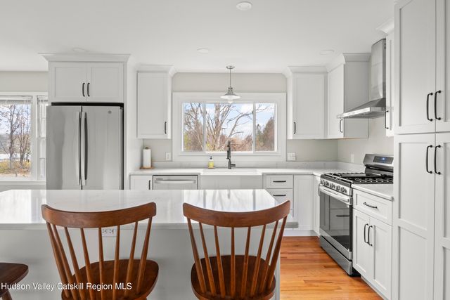 1760 State Route 9, Stuyvesant, NY 12173