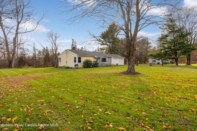 1760 State Route 9, Stuyvesant, NY 12173