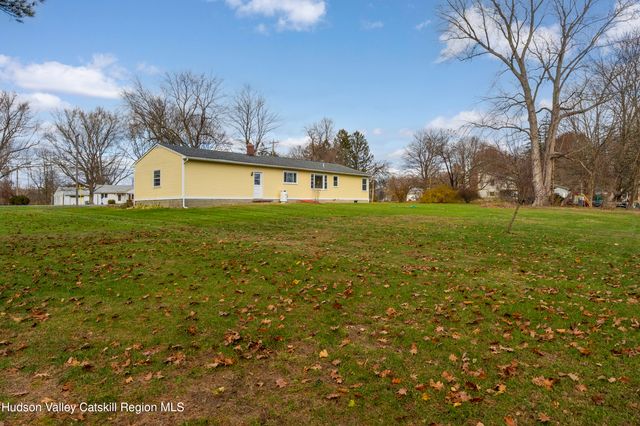 1760 State Route 9, Stuyvesant, NY 12173