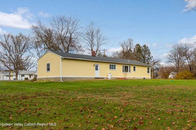 1760 State Route 9, Stuyvesant, NY 12173