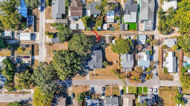 5806 N CHEROKEE AVENUE, Tampa, FL 33604