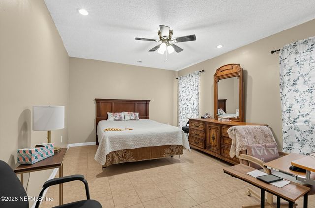3566 POND RIDGE Court W, Jacksonville, FL 32223