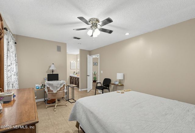3566 POND RIDGE Court W, Jacksonville, FL 32223