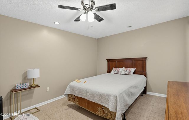 3566 POND RIDGE Court W, Jacksonville, FL 32223