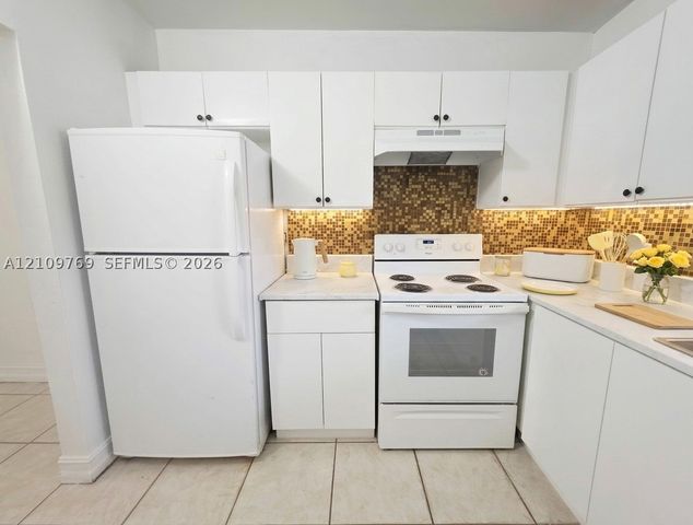 4160 NW 21st St 124D, Lauderhill, FL 33313