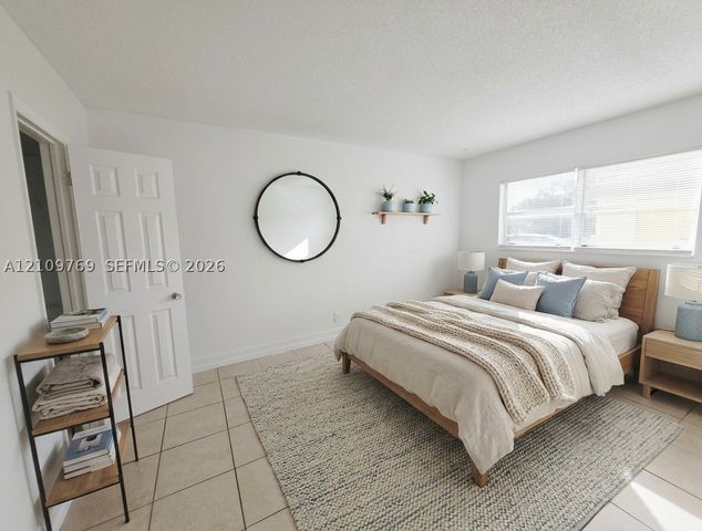 4160 NW 21st St 124D, Lauderhill, FL 33313