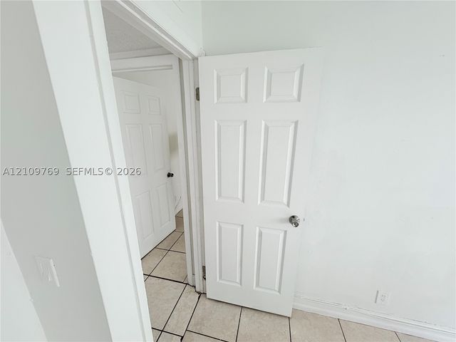 4160 NW 21st St 124D, Lauderhill, FL 33313
