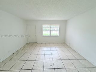 4160 NW 21st St 124D, Lauderhill, FL 33313