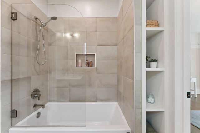 2435 Bonar St, Berkeley, CA 94702