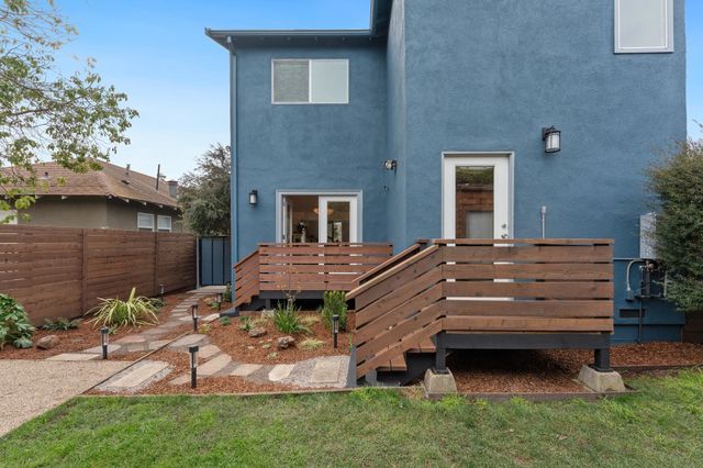 2435 Bonar St, Berkeley, CA 94702
