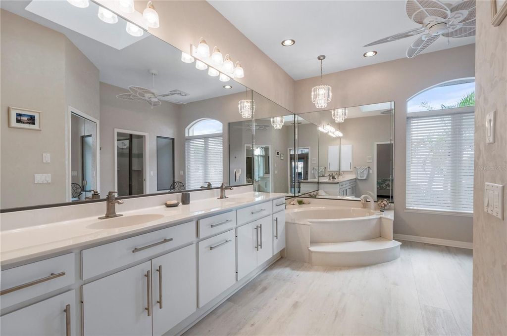 Image 32 of property listing at 709 VIA TUNIS, Punta Gorda, FL 33950