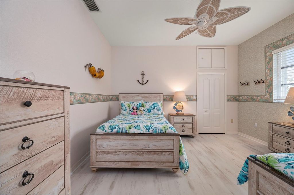 Image 37 of property listing at 709 VIA TUNIS, Punta Gorda, FL 33950