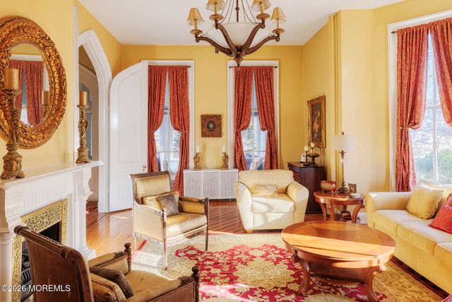 18 Brinckerhoff Avenue, Freehold, NJ 07728