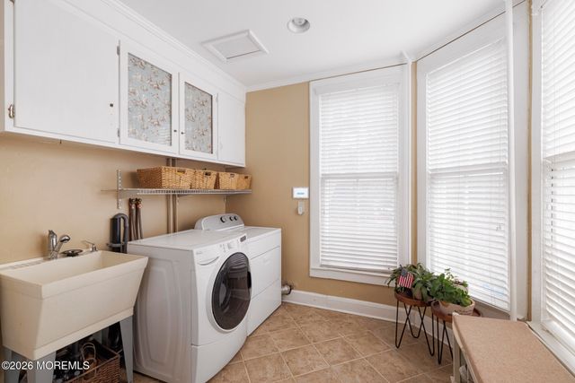 18 Brinckerhoff Avenue, Freehold, NJ 07728