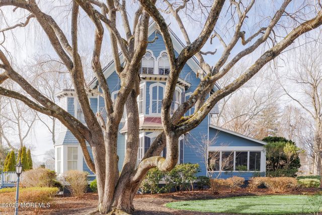 18 Brinckerhoff Avenue, Freehold, NJ 07728