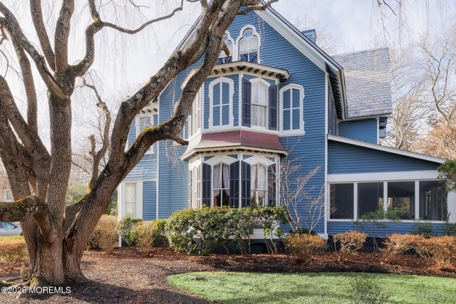 18 Brinckerhoff Avenue, Freehold, NJ 07728