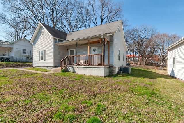 1510 S Main Street, Columbia, TN 38401