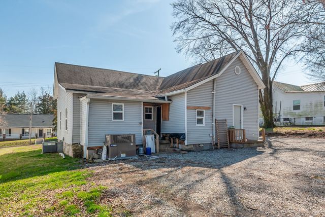 1510 S Main Street, Columbia, TN 38401
