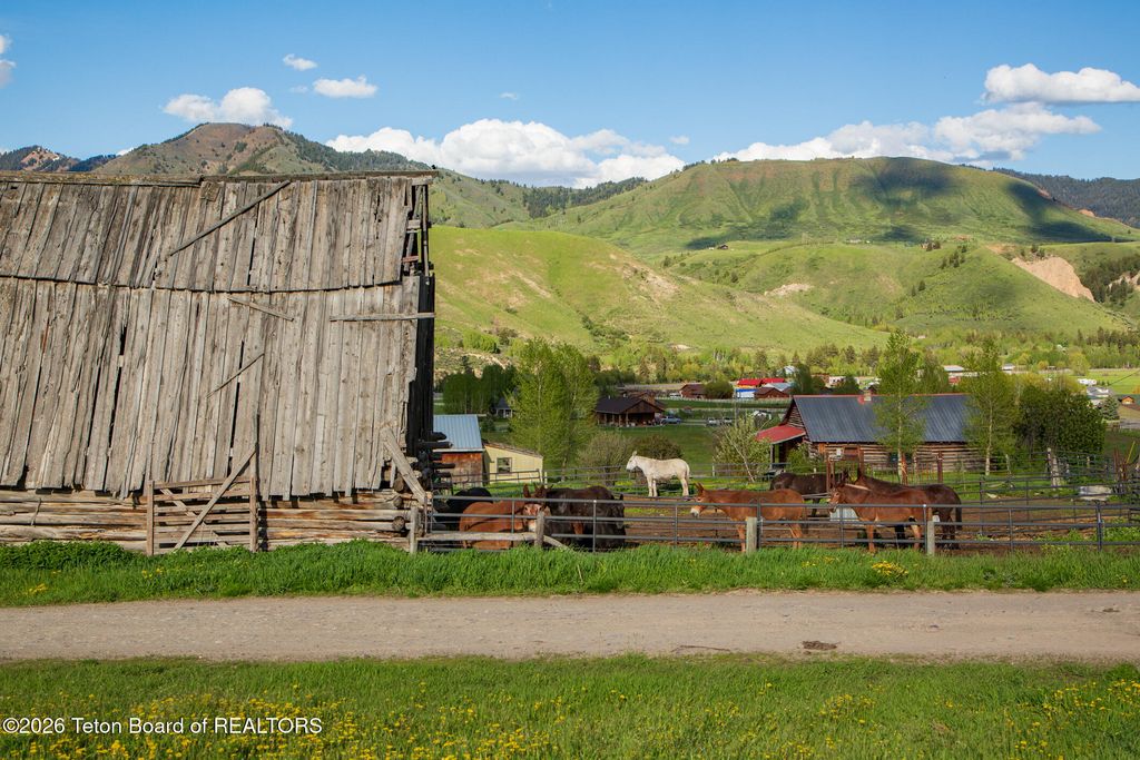 7675 US-89, Jackson, WY 83001 photo 39