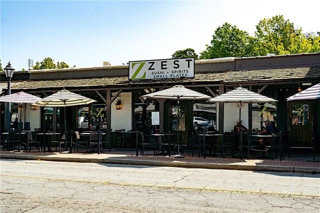 150 Maison Court, Roswell, GA 30076
