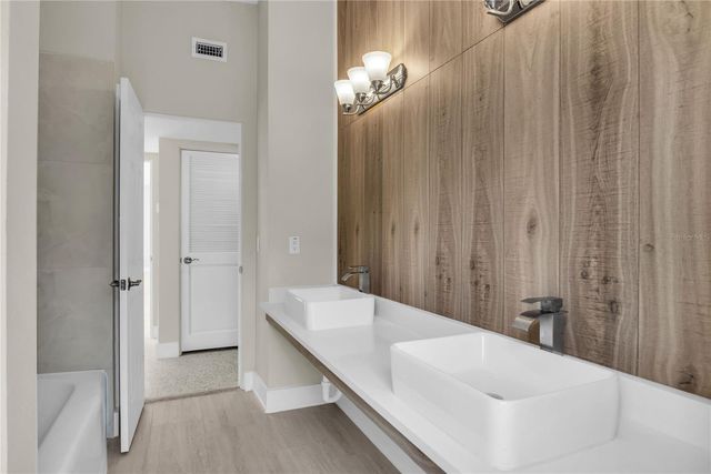 1311 SILVERSTONE AVENUE, Orlando, FL 32806