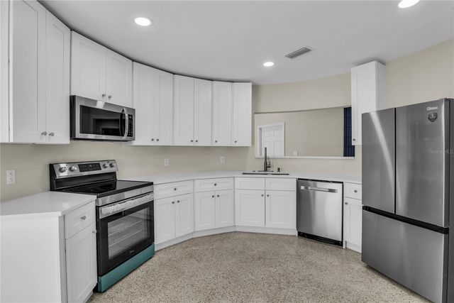 1311 SILVERSTONE AVENUE, Orlando, FL 32806