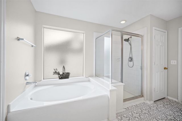 18702 Woodbreeze Drive, Humble, TX 77346