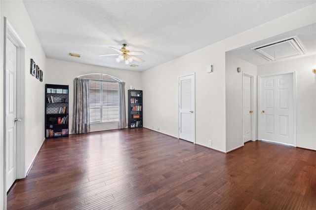 18702 Woodbreeze Drive, Humble, TX 77346