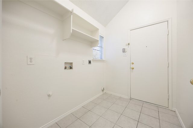 5208 Springflower Drive, Frisco, TX 75035