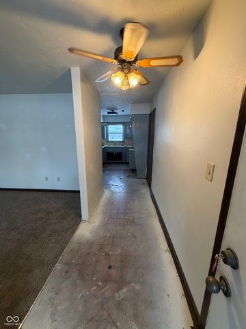 1616 E 47th Street, Anderson, IN 46013