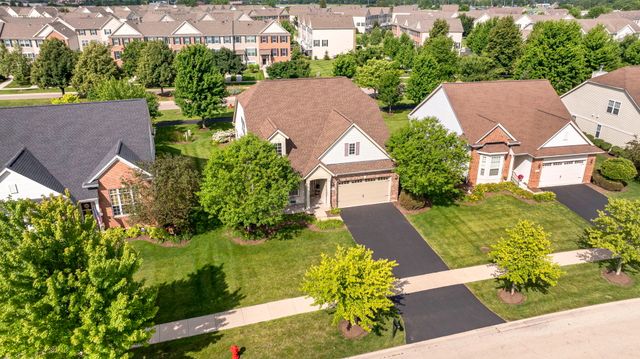 819 Canton Drive, Oswego, IL 60543