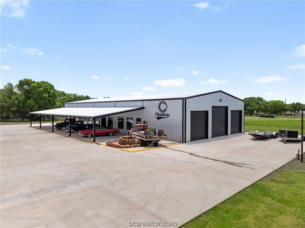 1229 State Highway 36 N, Caldwell, TX 77836 — exterior
