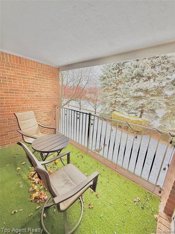 44975 Marigold Drive, Sterling Heights, MI 48314