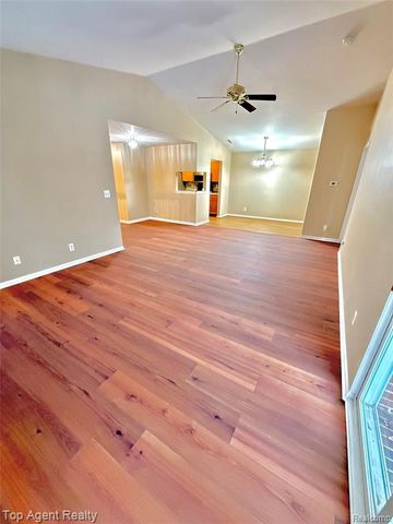 44975 Marigold Drive, Sterling Heights, MI 48314