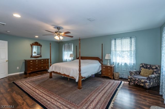 15 Rock Hollow Rd, Rockaway Twp., NJ 07801