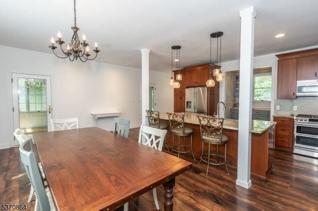 15 Rock Hollow Rd, Rockaway Twp., NJ 07801