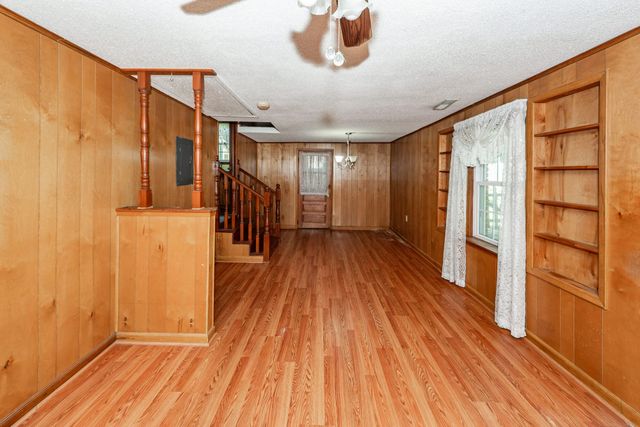 210 Farm Road, Goose Creek, SC 29445