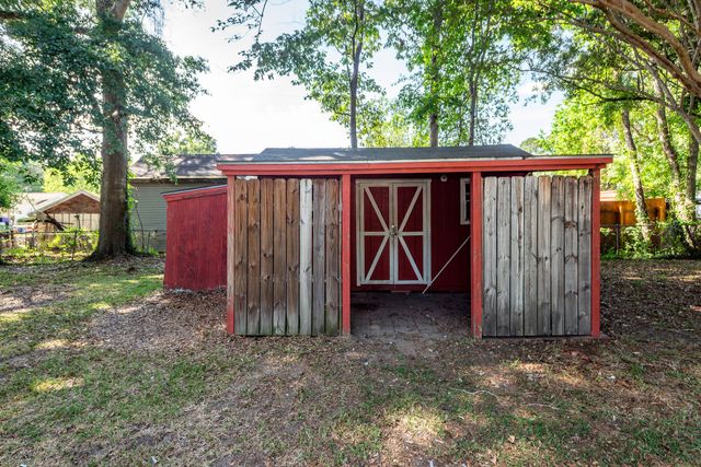 210 Farm Road, Goose Creek, SC 29445