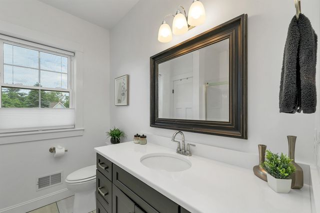 40 Christian Hill Road, Amherst, NH 03031