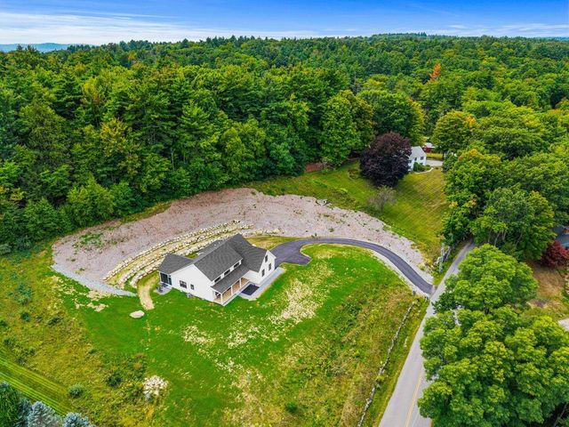 40 Christian Hill Road, Amherst, NH 03031