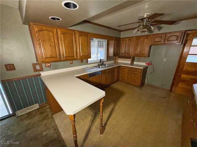 141 WEST Boulevard, Mingo Junction, OH 43938