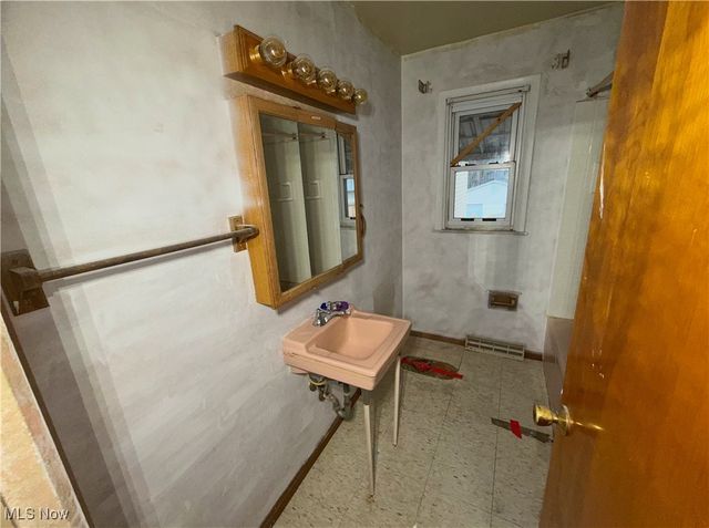 141 WEST Boulevard, Mingo Junction, OH 43938