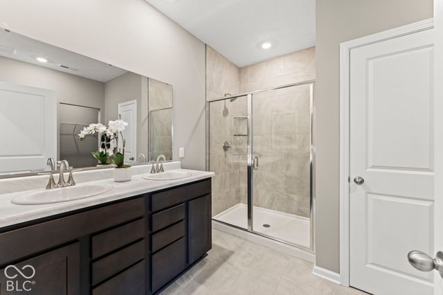 665 Lena Lane, Trafalgar, IN 46181