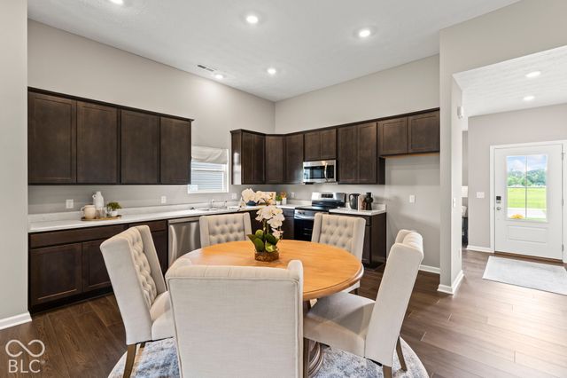 665 Lena Lane, Trafalgar, IN 46181